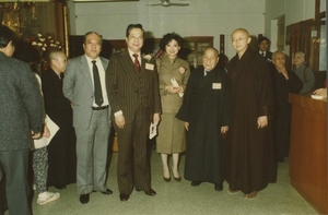 Ven. Shui Yung (2nd from right), Ven. Wang Fun (right) and Directors of Chi Lin Nunnery