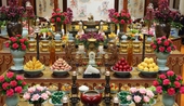 Offerings at the Śūraṃgama Altar: incense, flowers, lamps, perfume, fruit, tea, food, treasures, beads and robe